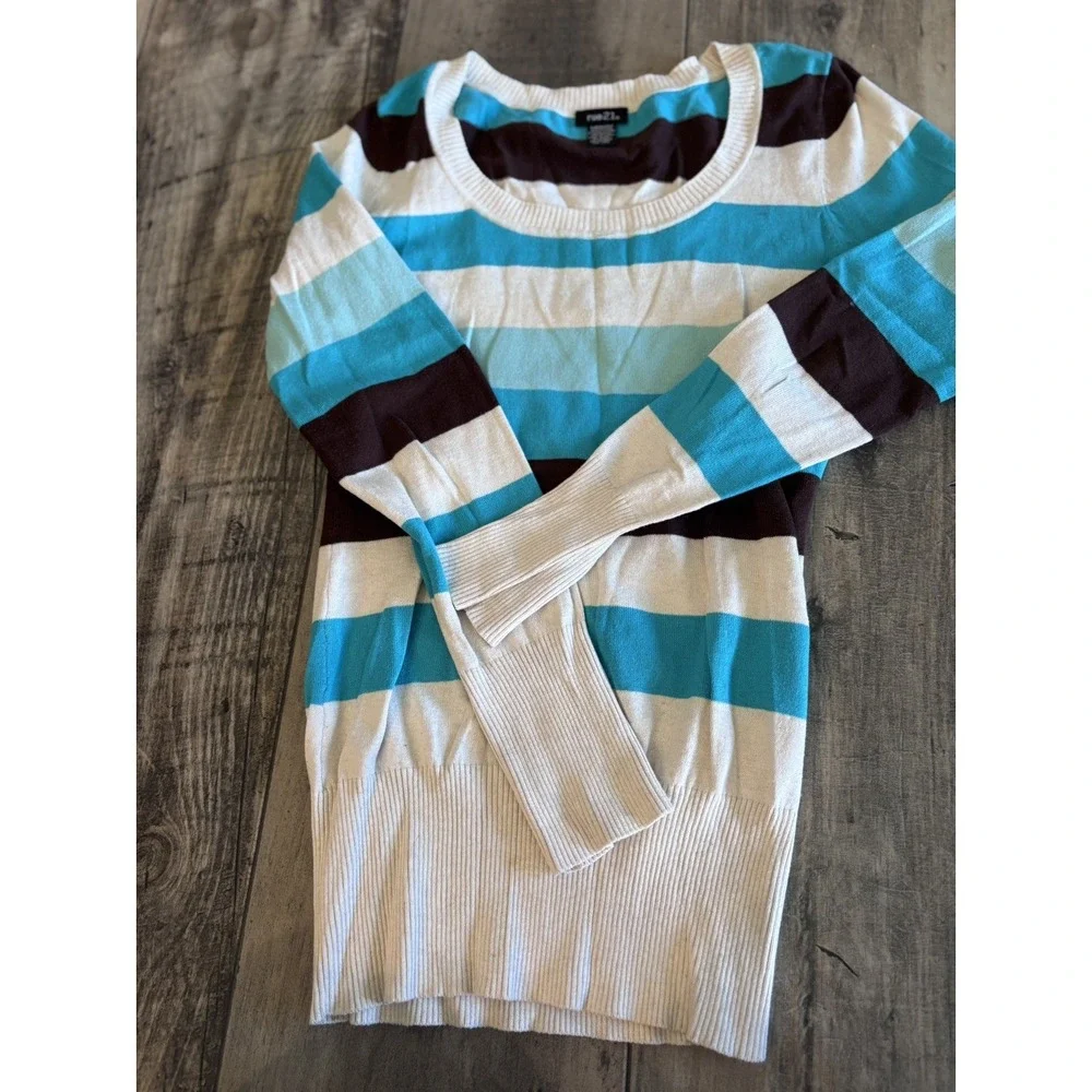 Updated: Y2K Vintage Lot Of 22 Hollister, Aero, American Eagle, Rue 21  Babydoll